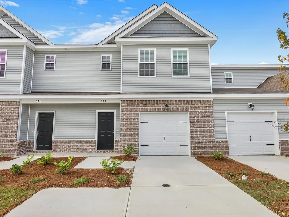 553 Governor Treutlen Cir