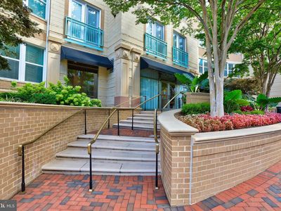 12000 Market St APT 352, Reston, VA, 20190