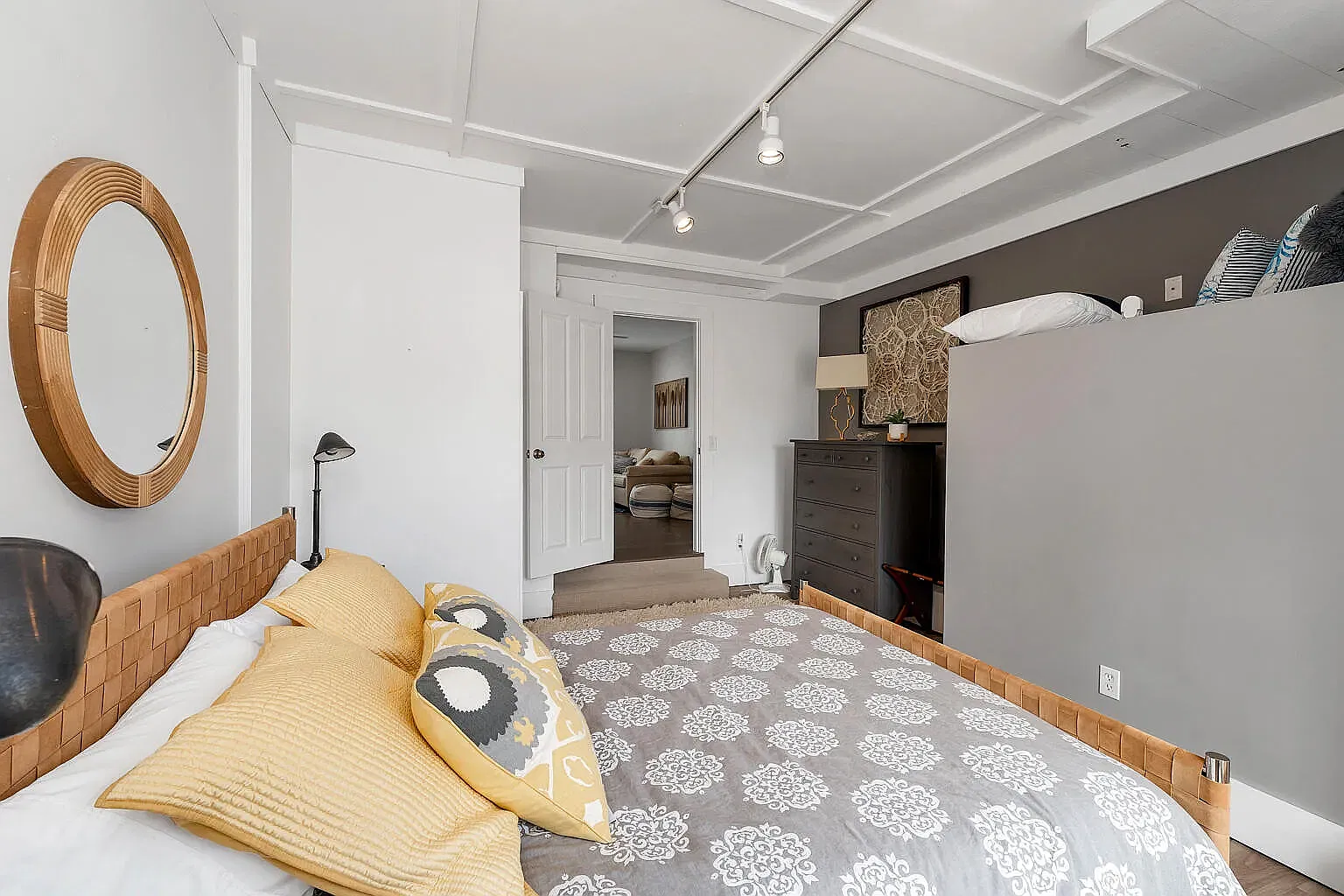 86 Beachwood Terrace — Photo 4