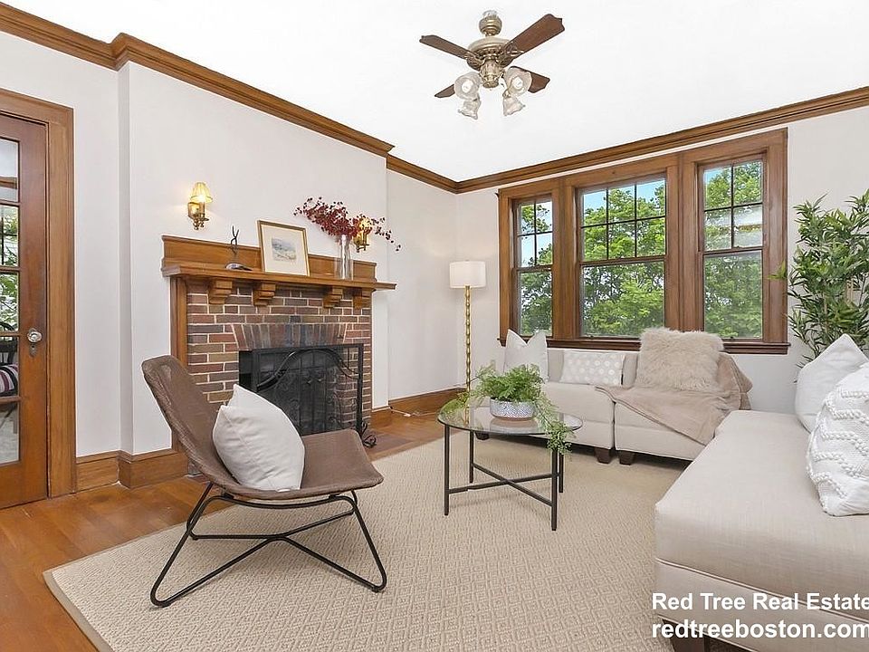 1st image of 66 Algonquin Rd #1