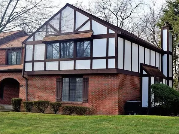 1002 Sewickley Heights Dr, Sewickley, PA 15143