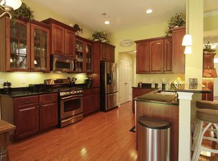 1872 Hall Point Rd, Mount Pleasant, SC 29466