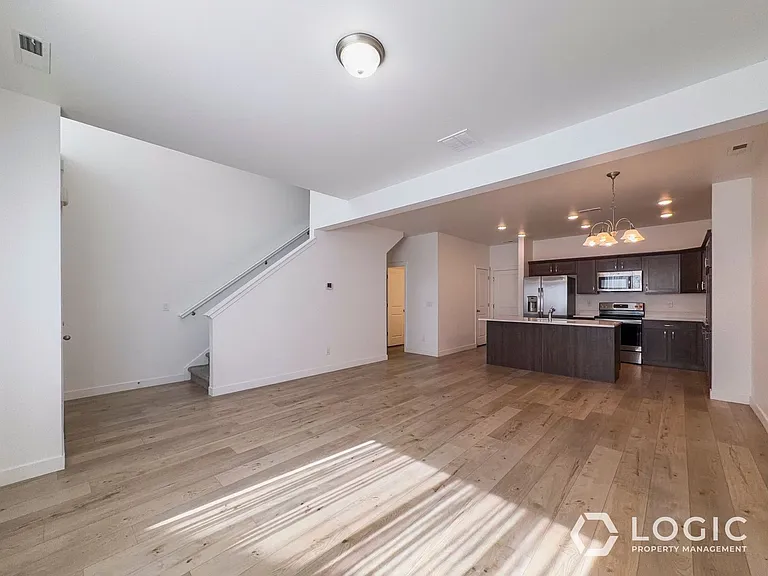 11627 S Frost View Ln — Photo 7