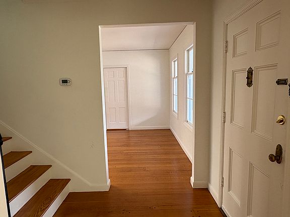 4th image of 1703 Funston Ave
