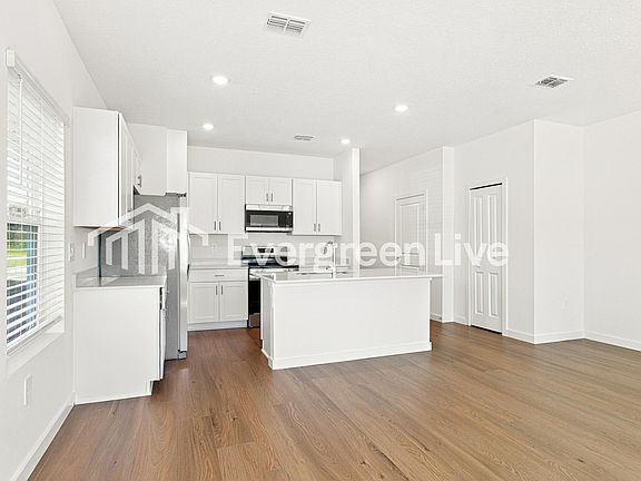 4th image of 4972 SW 83rd Pl