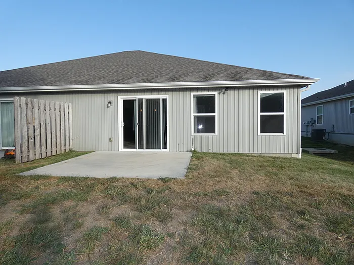 9229 N Gower Ave — Photo 15