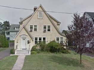 187 Strawberry Hill Ave, Stamford, CT 06902