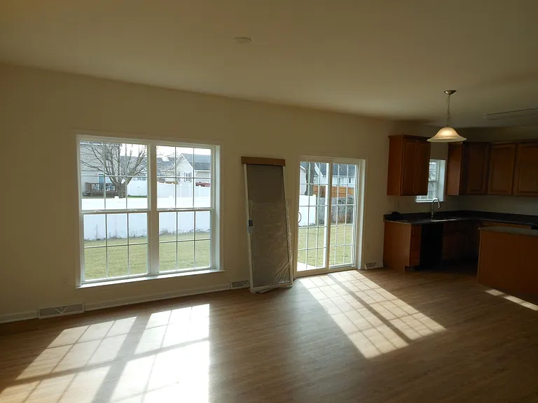 116 Revolutionary Blvd — Photo 2
