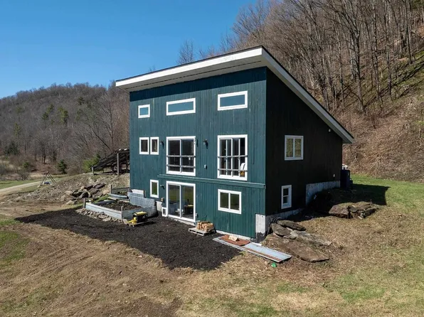167 Ward Hill Road, Tunbridge, VT 05077