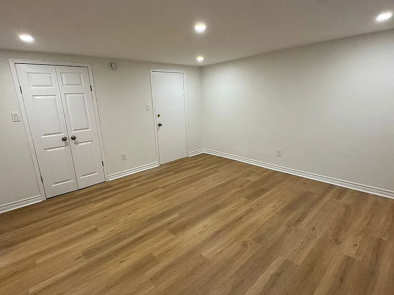 1594 Dupont St #5 — Photo 6