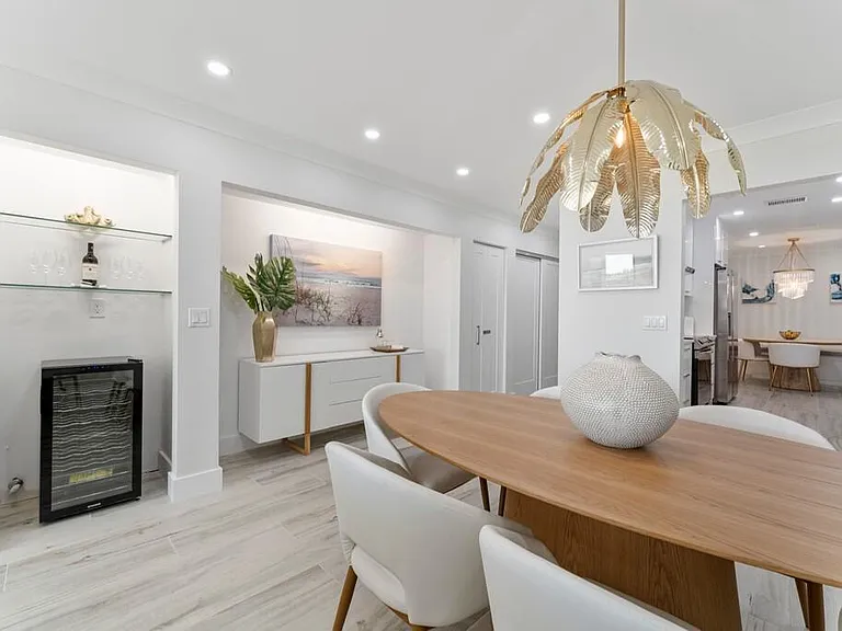 2051 NE Ocean Blvd #C13 — Photo 36