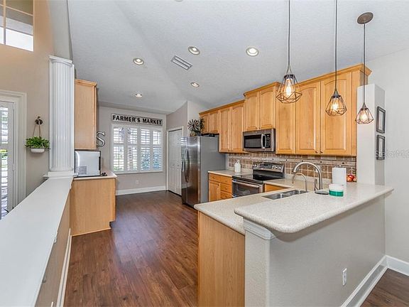 4th image of 2391 Caraway Dr