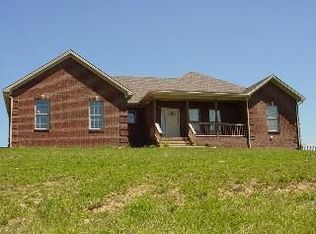 1832 Switzer Rd, Stamping Ground, KY 40379