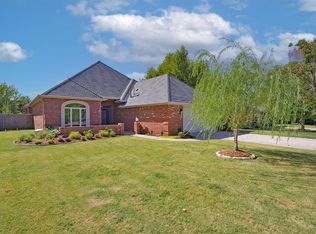 6313 Glenbrook Ct, Oklahoma City, OK 73118