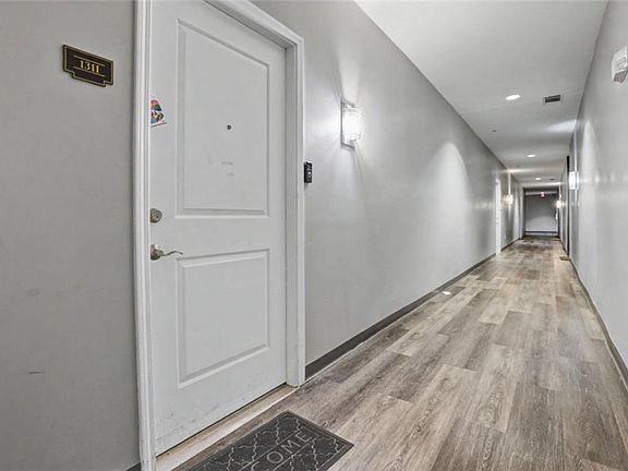 2nd image of 870 Mayson Turner Rd #1311