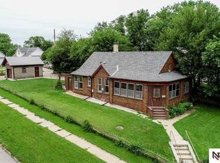 5246 S 22nd St, Omaha, NE 68107