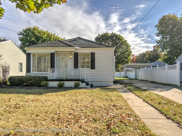 922 N Hickory St, Owosso, MI 48867
