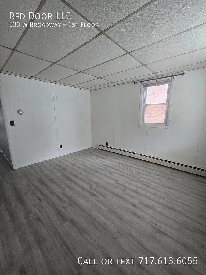 2 Bedroom Apartment in Red Lion — Photo 3