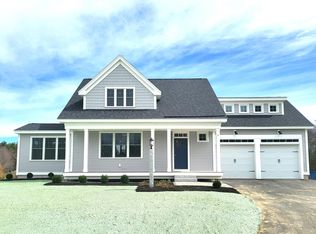 6 Mockingbird Ln, Kennebunk, ME 04043