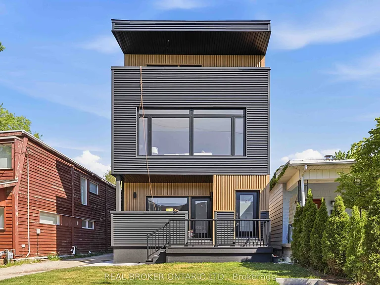 102 Boultbee Ave #B — Photo 2