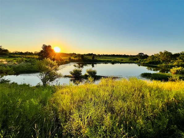 County Road 616/617, Pottsville, TX 76565