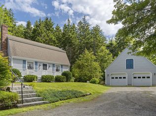 21 Rand Rd, Southport, ME 04576