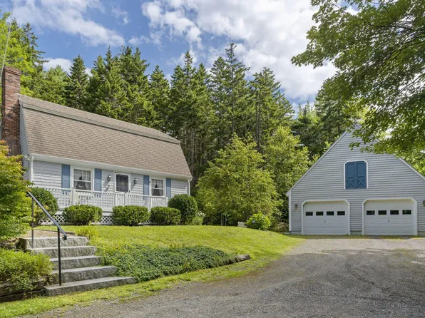 21 Rand Road, Southport, ME 04576