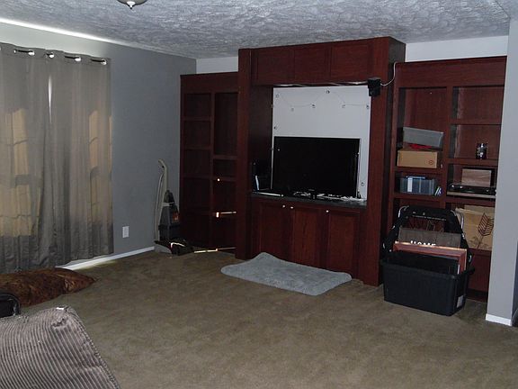 3rd image of 12 Clark Ave