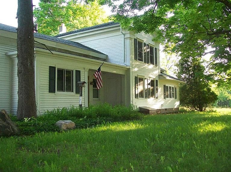5945 W Coon Lake Rd, Howell, MI 48843 Zillow