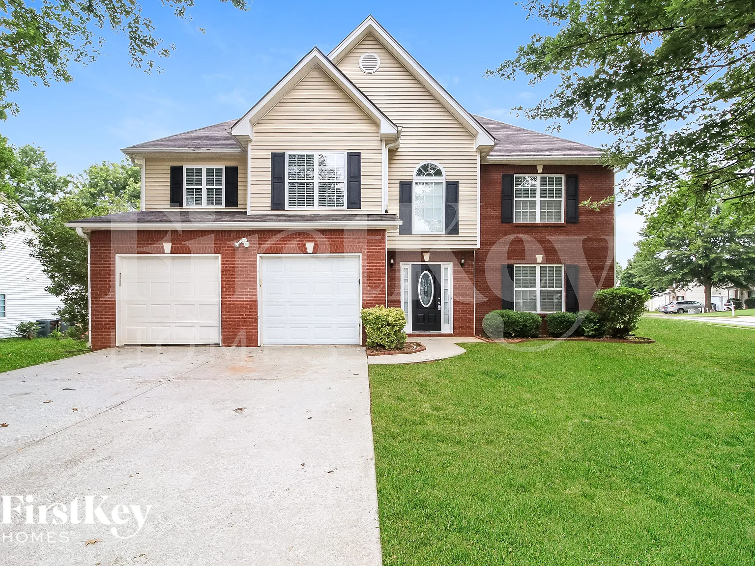 4 bed, 2.5 bath, 2254 sqft, $2,060 — Photo 1
