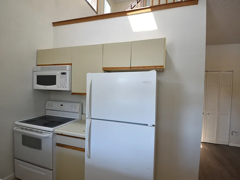 2927 Broadway St #2 — Photo 7
