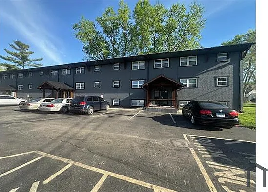 401 N Main St — Photo 10