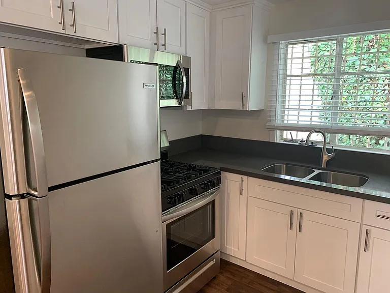 1214 S Orange Grove Ave #1214.75 — Photo 5