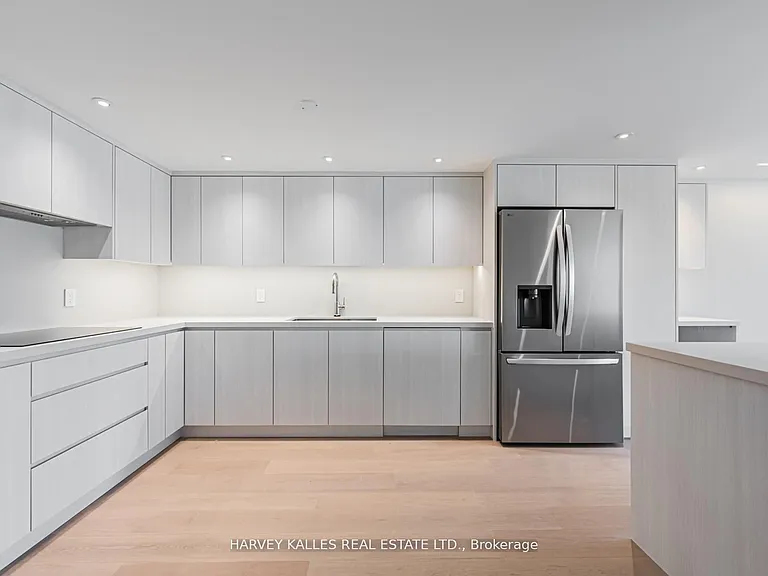 1166 Bay St #1703 — Photo 13