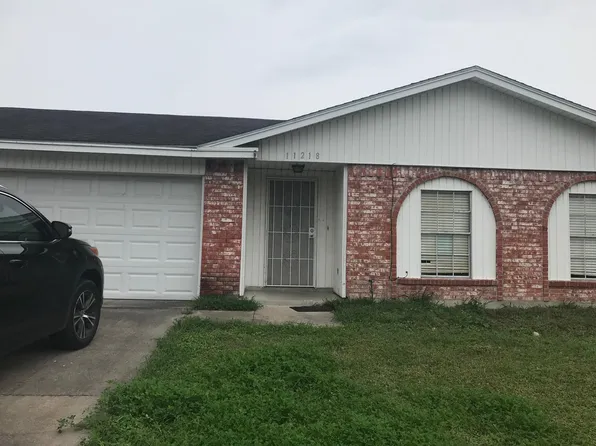 11218 Woodway Creek Dr, Corpus Christi, TX 78410