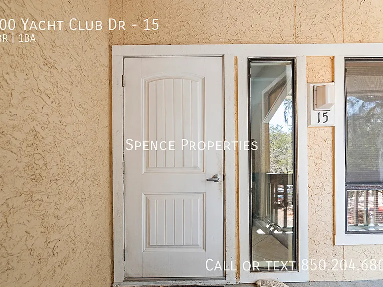 300 Yacht Club Dr #15 — Photo 4