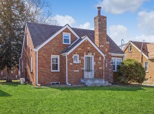 4706 Urbandale Ave, Des Moines, IA 50310