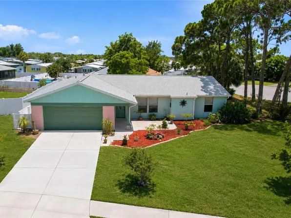 6807 36th Avenue Dr W #W, Bradenton, FL 34209