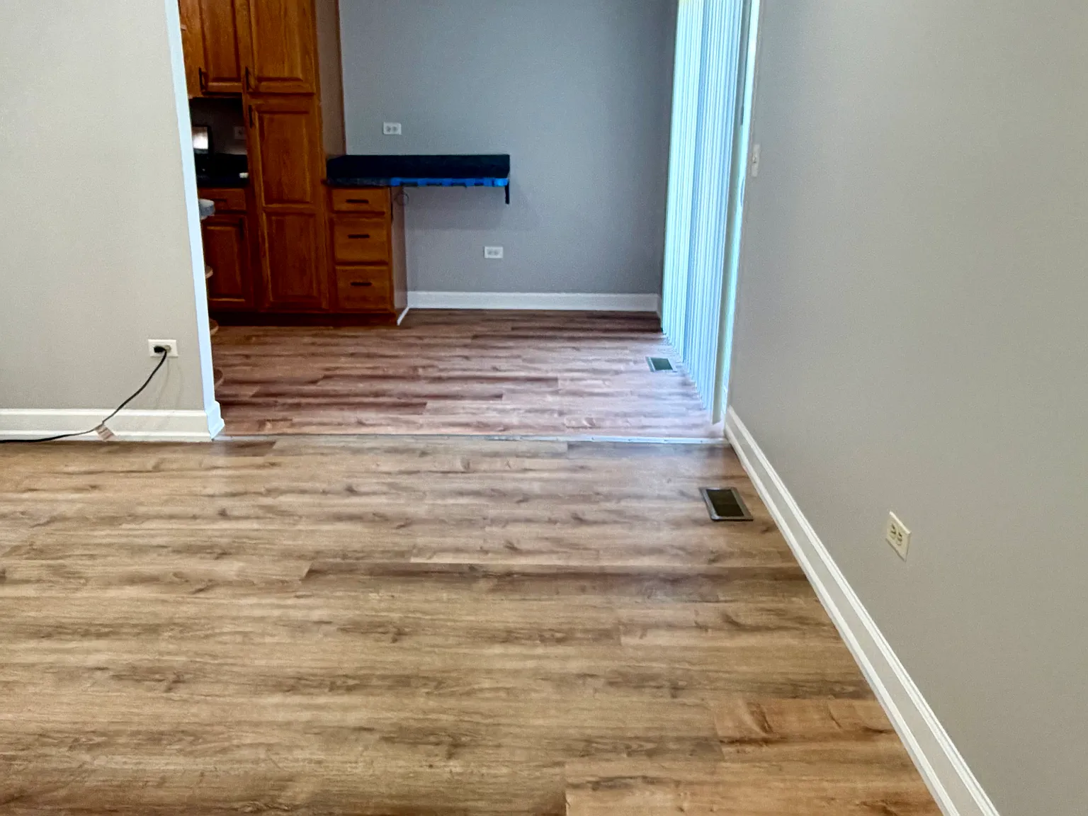 2 bed, 1.5 bath, 1200 sqft, $2,200 — Photo 2