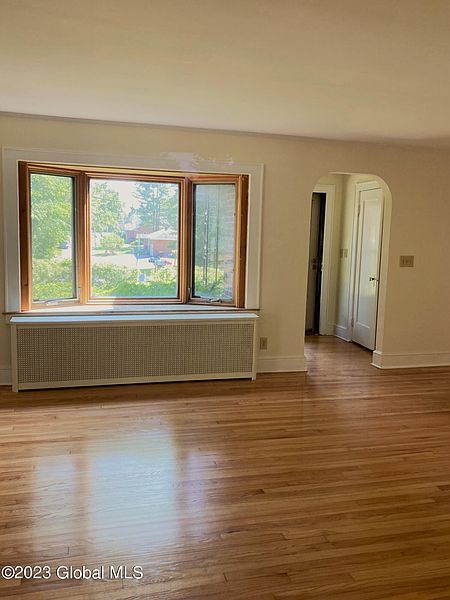 2nd image of 14 Highland Acres