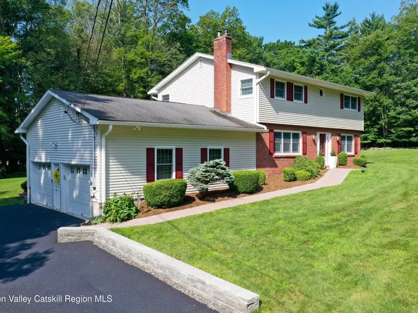 12 Oriole Drive, Woodstock, NY 12498
