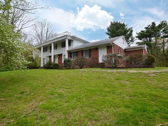 Village of Lloyd Harbor