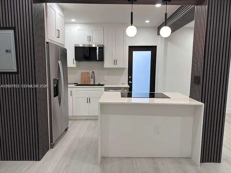 854 NW 76th St — Photo 16