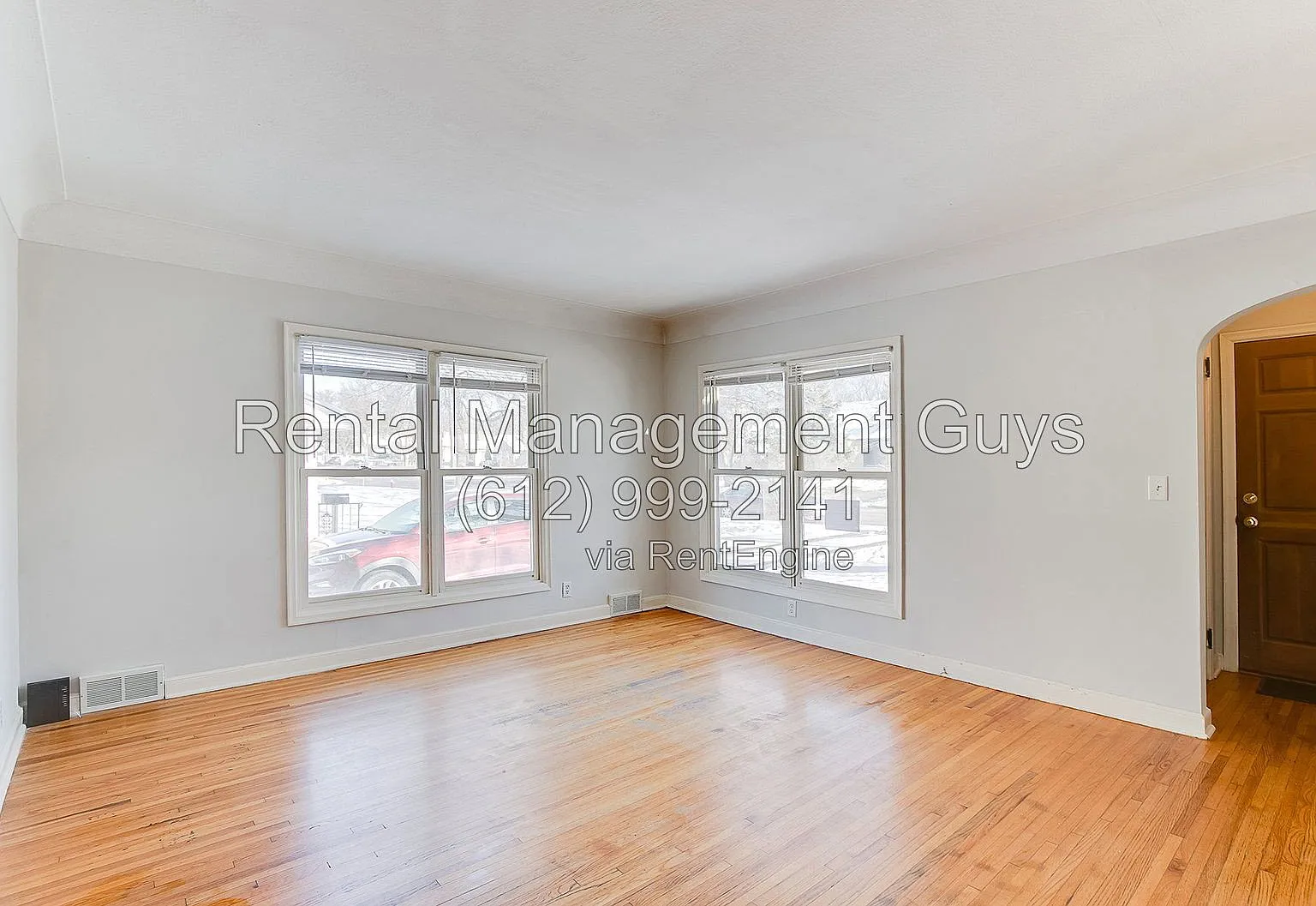 4 bed, 2.0 bath, 1642 sqft, $2,400 — Photo 1