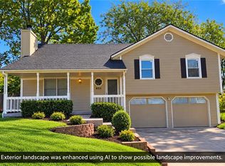 833 NE Bristol Dr, Lees Summit, MO 64086