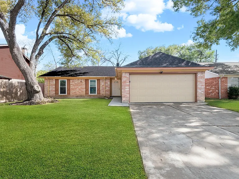 2510 Marble Falls Dr — Photo 3