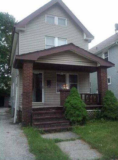 1st image of 2035 W 105th St