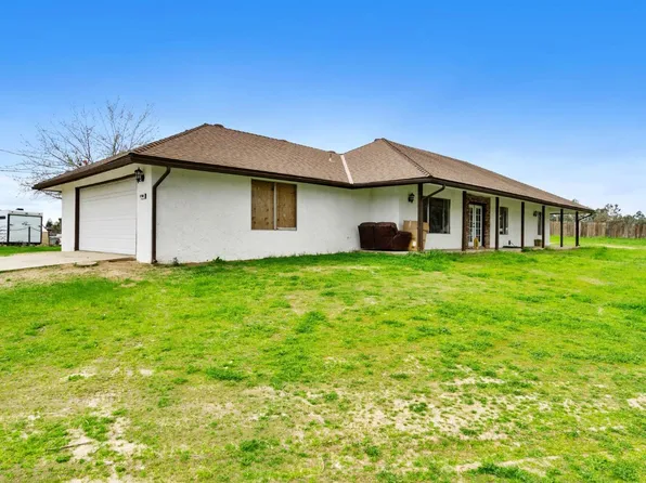 17308 Karen Rd, Madera, CA 93636