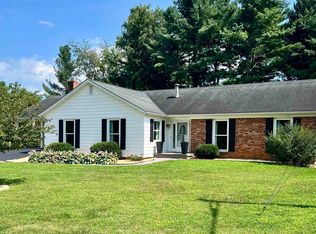 163 Cambridge Dr, Stuarts Draft, VA 24477