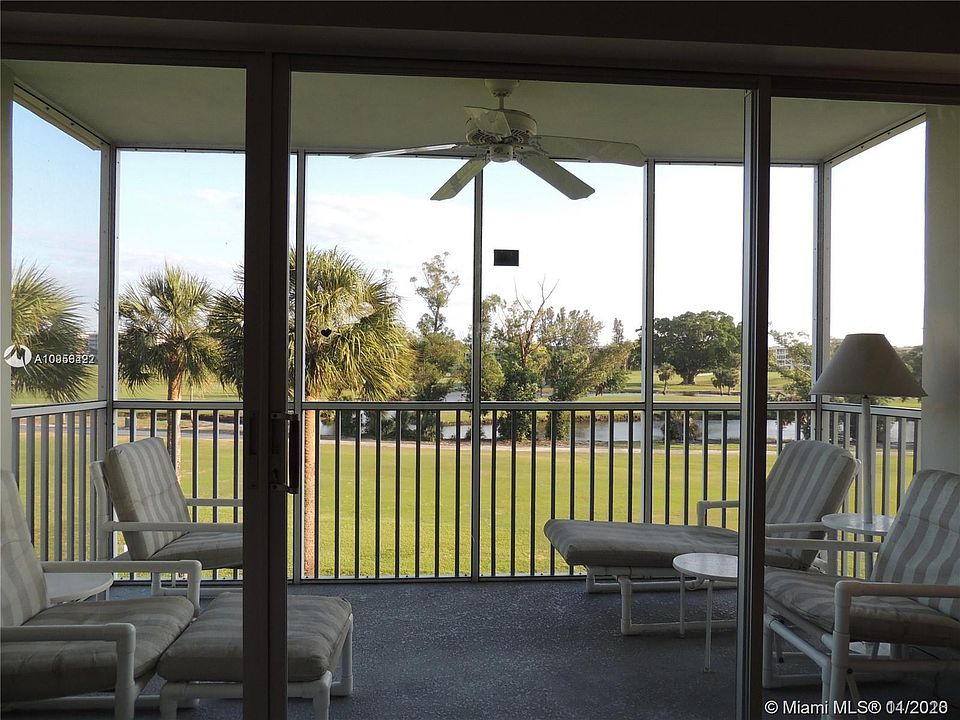 1st image of 3000 N Palm Aire Dr APT 303